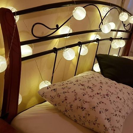 Apartman Lotos Mikulov Extérieur photo